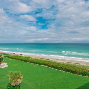 Two-Bedroom Apartment Ocean View